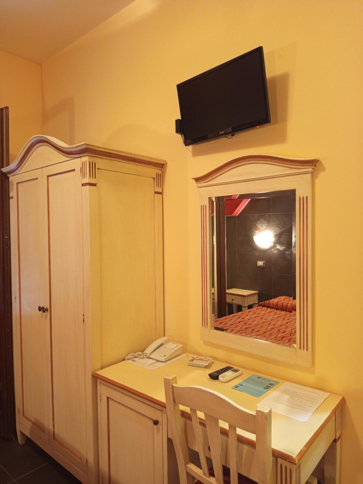 Dreibettzimmer